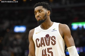 中欧体育官网-哈登在巴塞罗那比赛中出色防守，比赛规则变更引发热议！